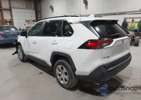 2021 Toyota Rav4 Le z USA, uszkodzony, nr VIN 2T3F1RFV6MC247573
